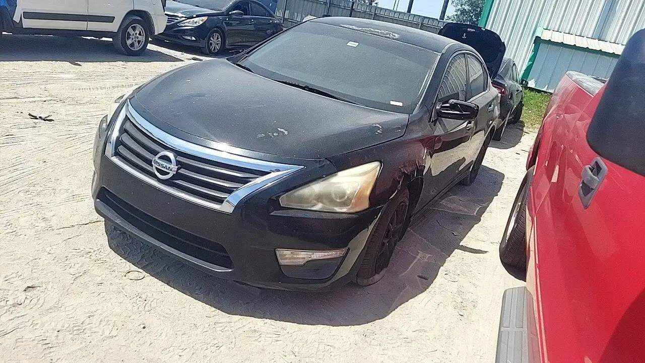 Photo of 2013 Nissan Altima