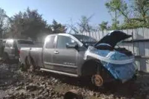 Photo of 2006 Nissan Titan