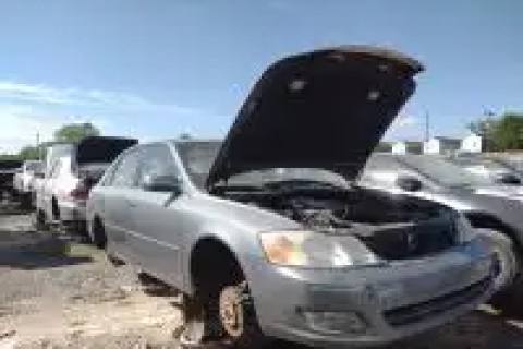 Photo of 2001 Toyota Avalon