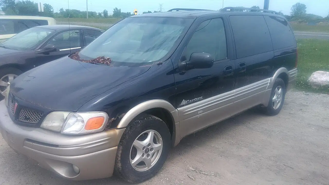 Photo of 2004 Pontiac Montana