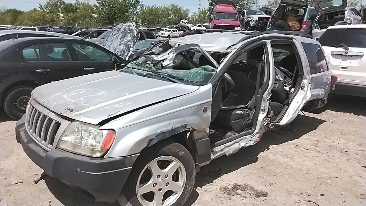 Photo of 2004 Jeep Grand Cherokee