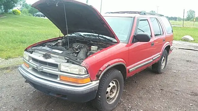 Photo of 1998 Chevrolet Blazer