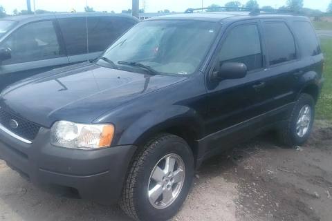Photo of 2004 Ford Escape