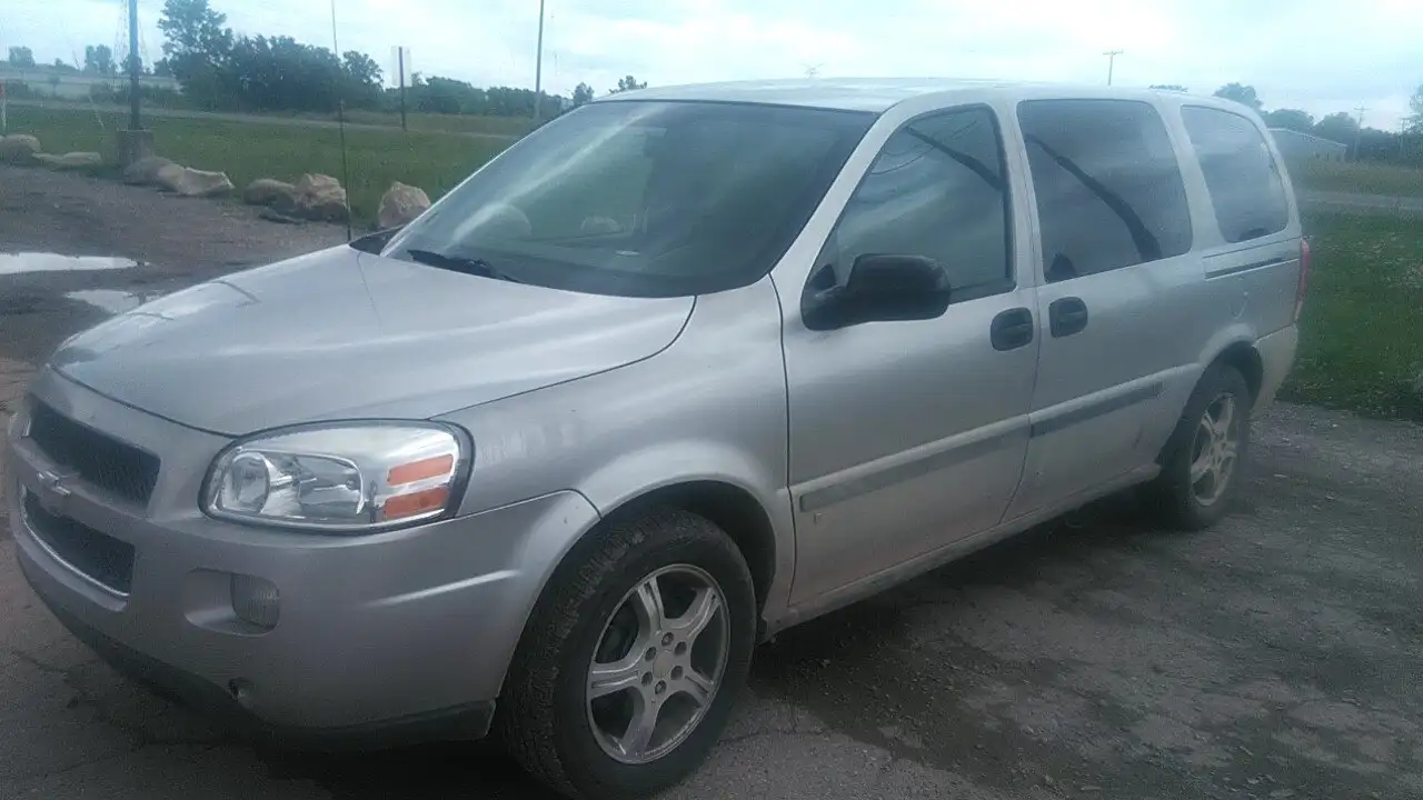 Photo of 2008 Chevrolet Uplander