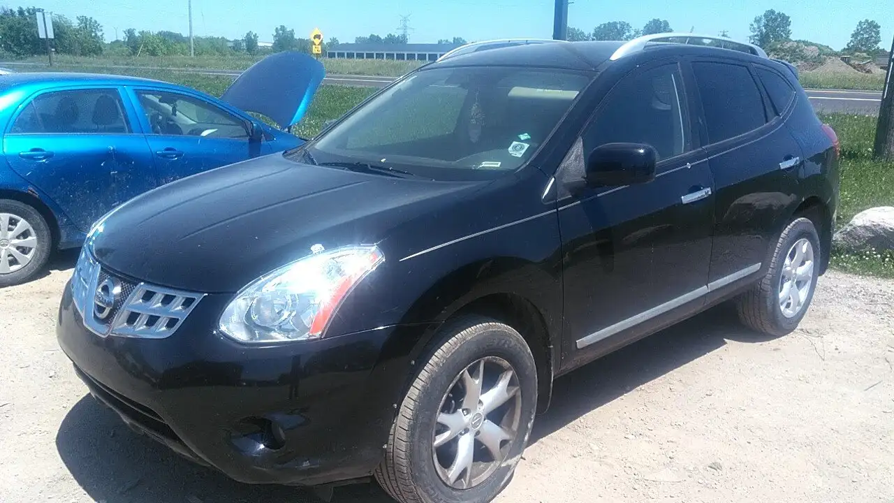 Photo of 2011 Nissan Rogue