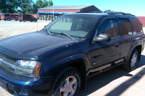 Photo of 2002 Chevrolet Trailblazer