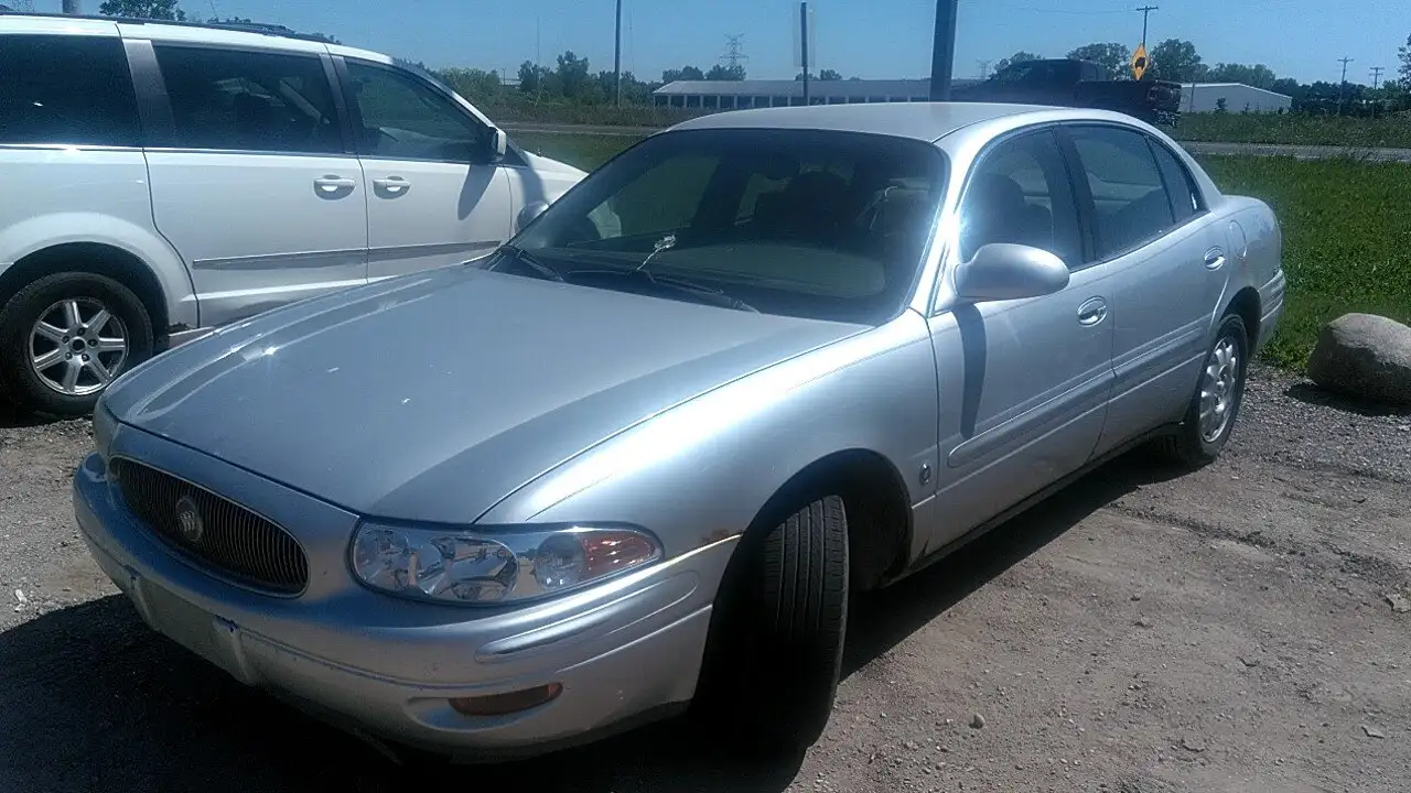 Photo of 2000 Buick Lesabre