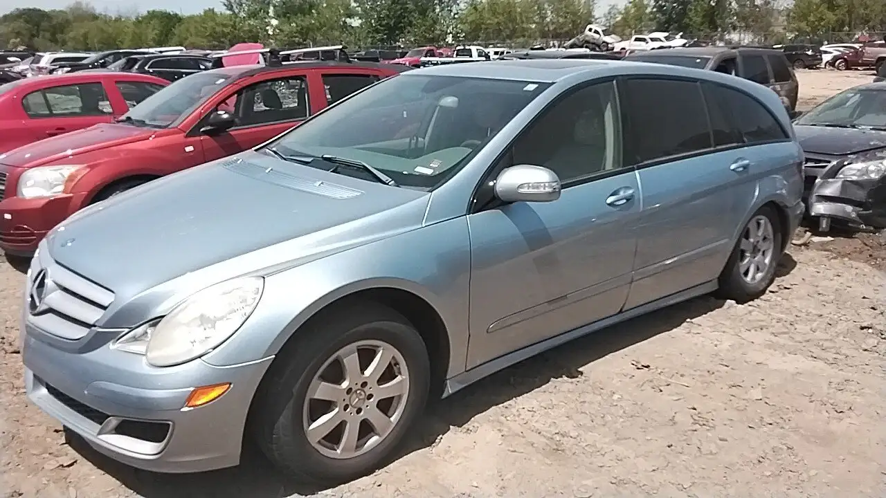 Photo of 2006 Mercedes-Benz R350