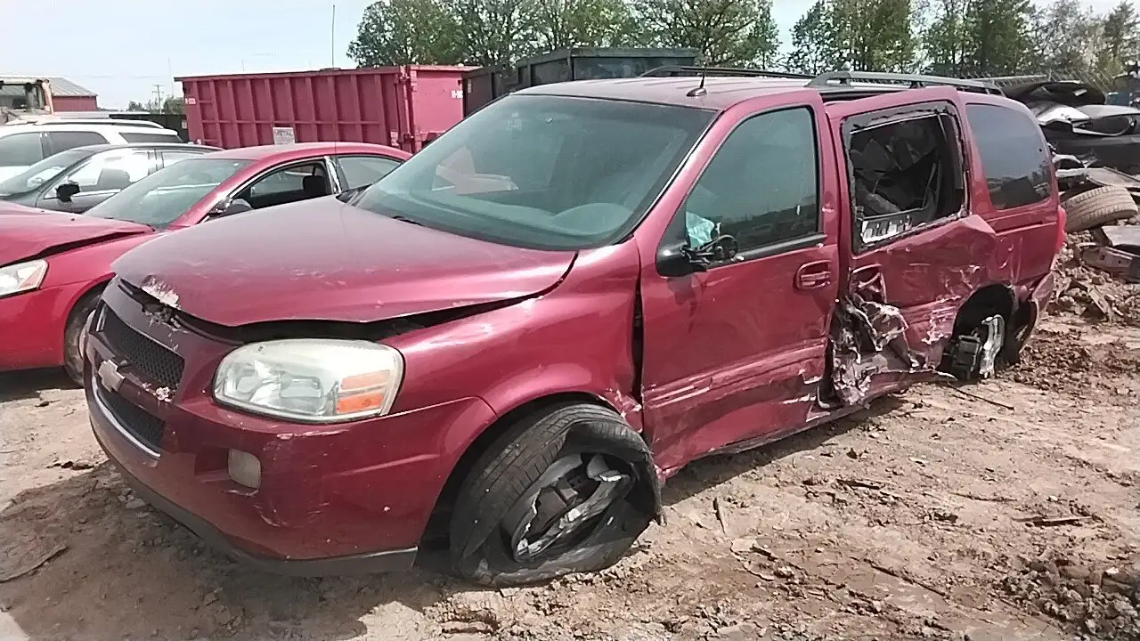 Photo of 2005 Chevrolet Uplander
