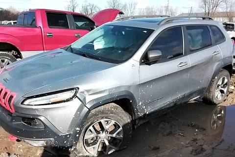 Photo of 2017 Jeep Cherokee