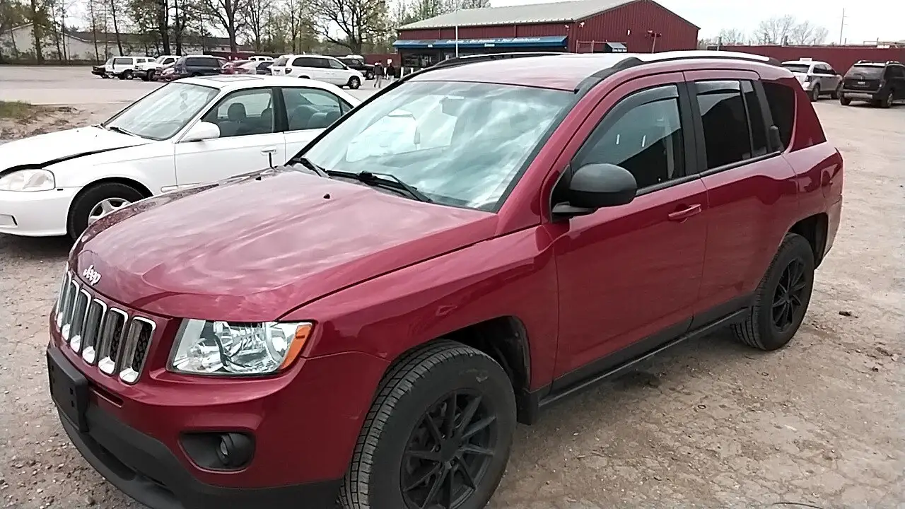 Photo of 2013 Jeep Compass