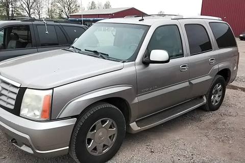 Photo of 2003 Cadillac Escalade