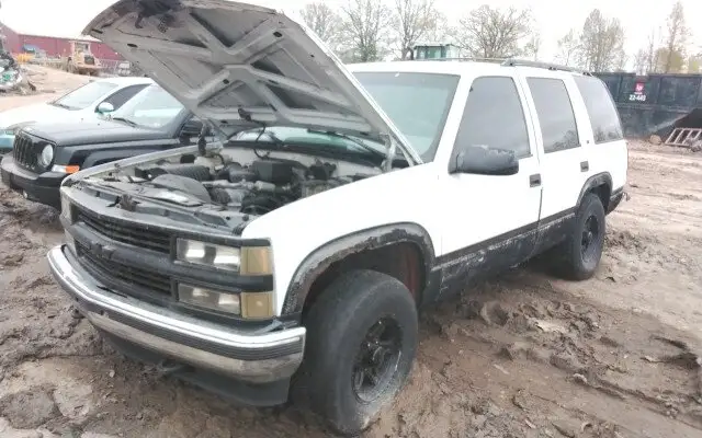 Photo of 1999 Chevrolet Tahoe