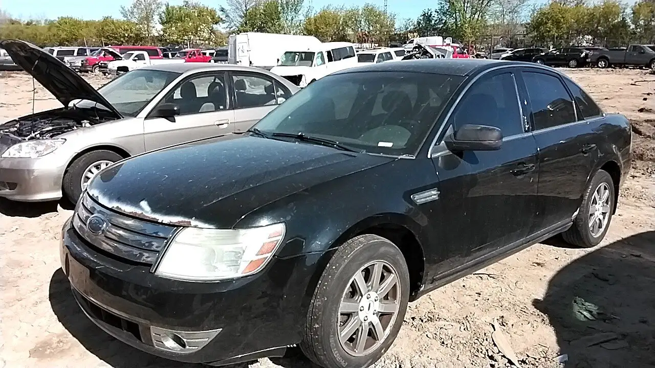 Photo of 2008 Ford Taurus