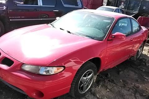 Photo of 2001 Pontiac Grand Prix