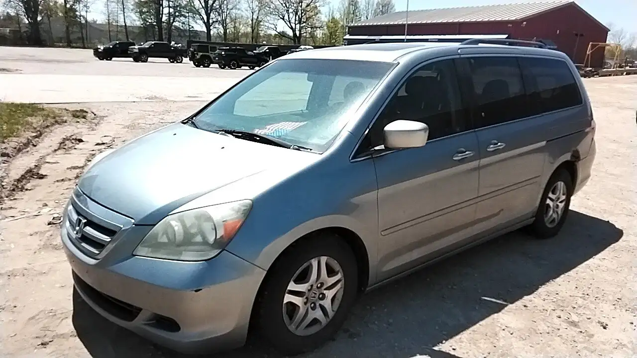 Photo of 2005 Honda Odyssey