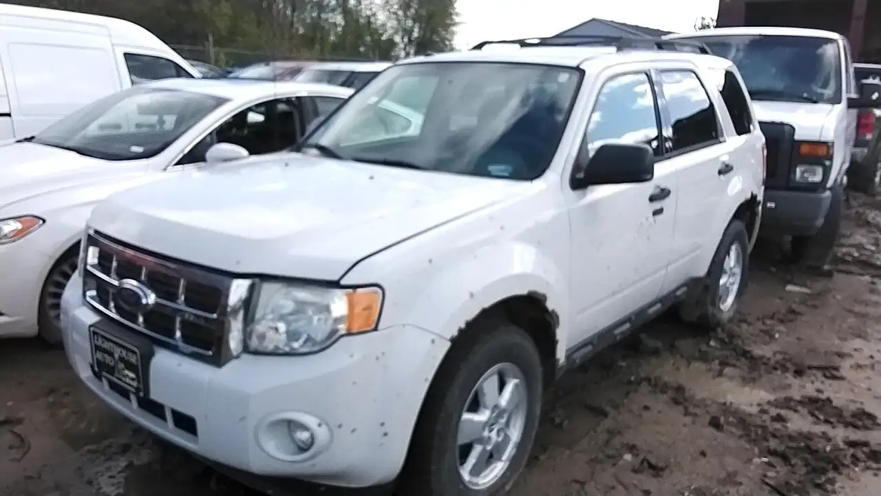 Photo of 2011 Ford Escape