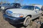Photo of 2005 Lincoln Town Car