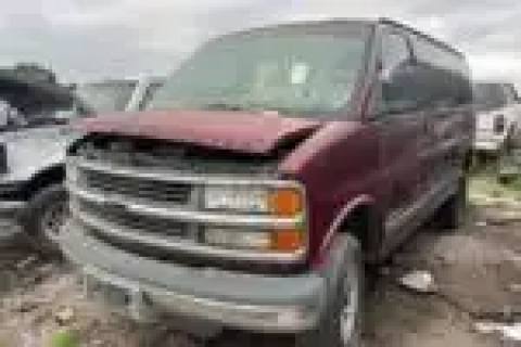 Photo of 2000 Chevrolet Express
