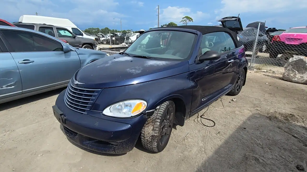 Photo of 2005 Chrysler Pt Cruiser