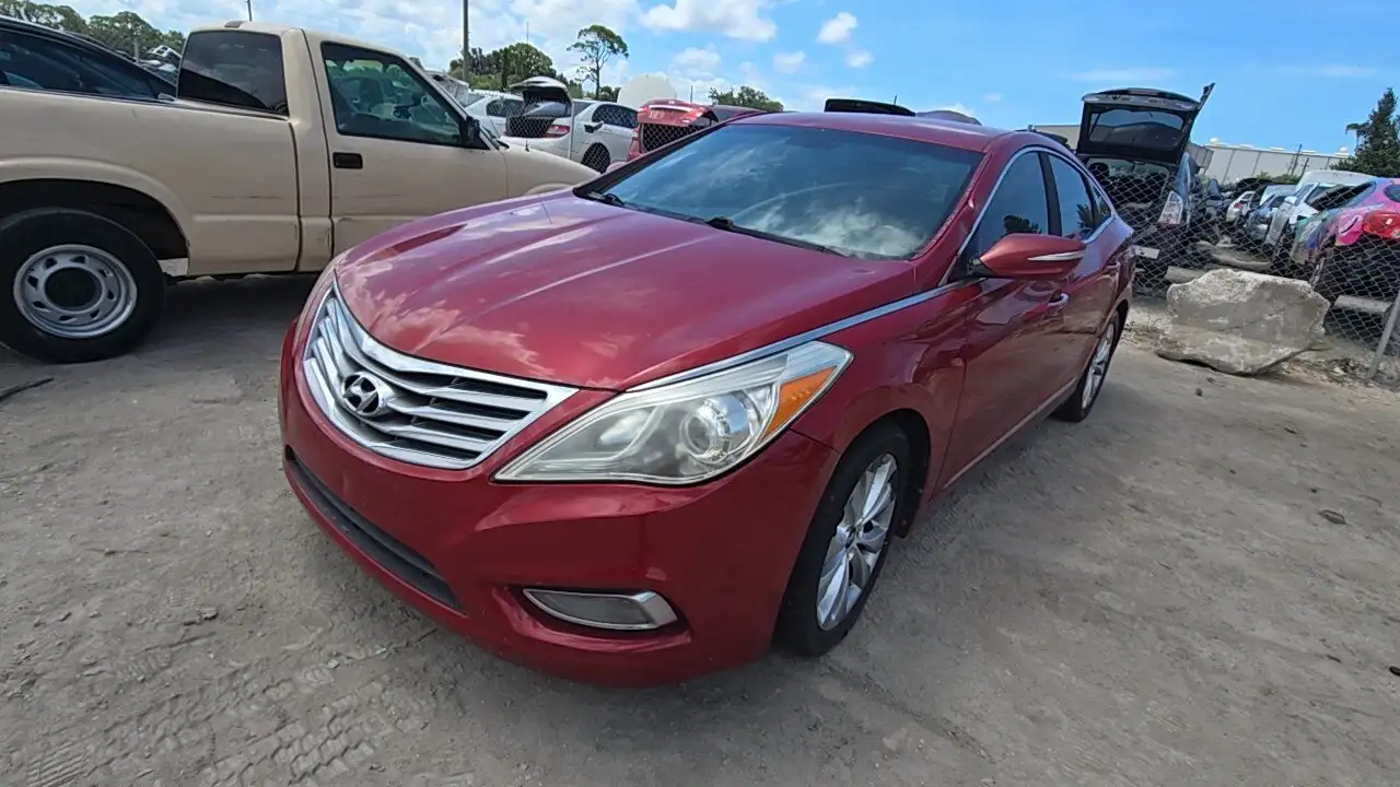 Photo of 2012 Hyundai Azera