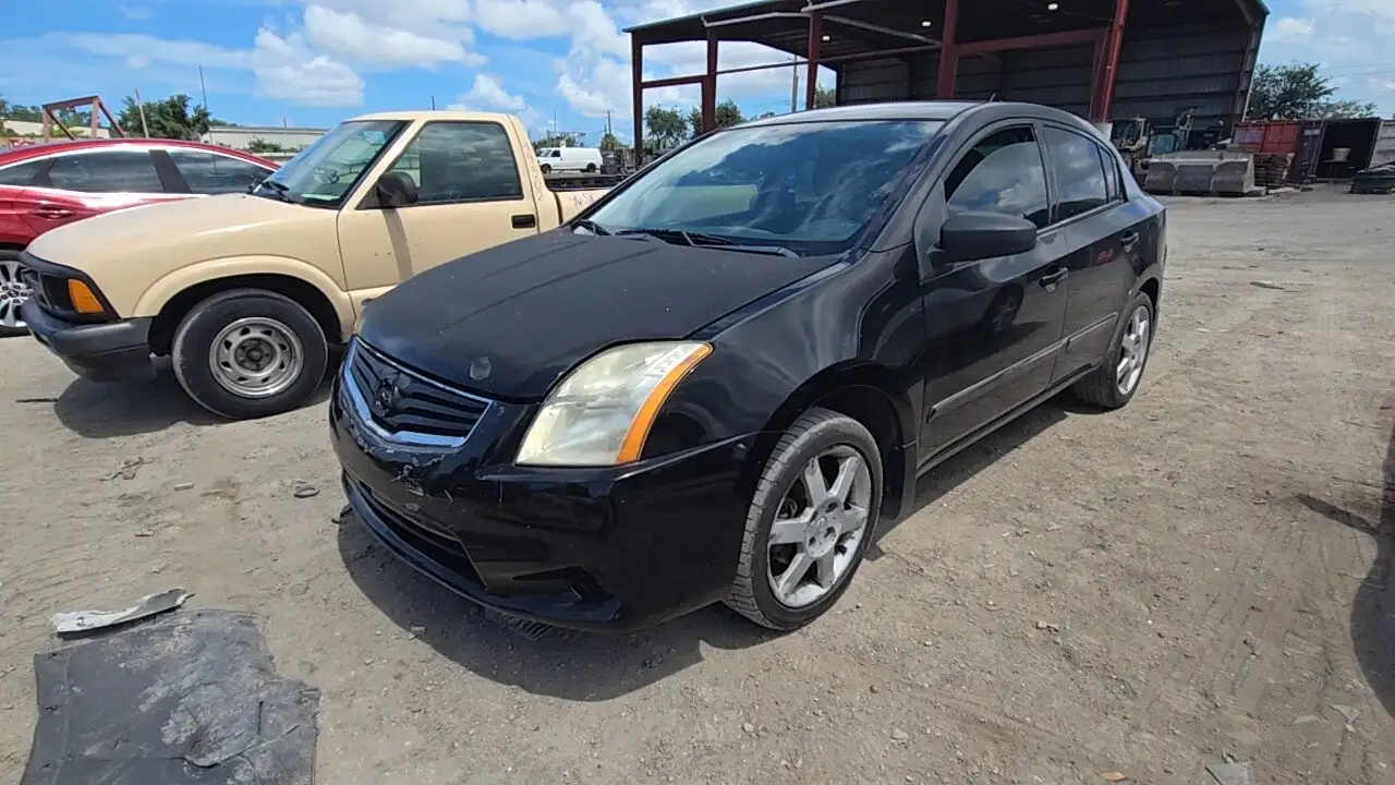 Photo of 2010 Nissan Sentra