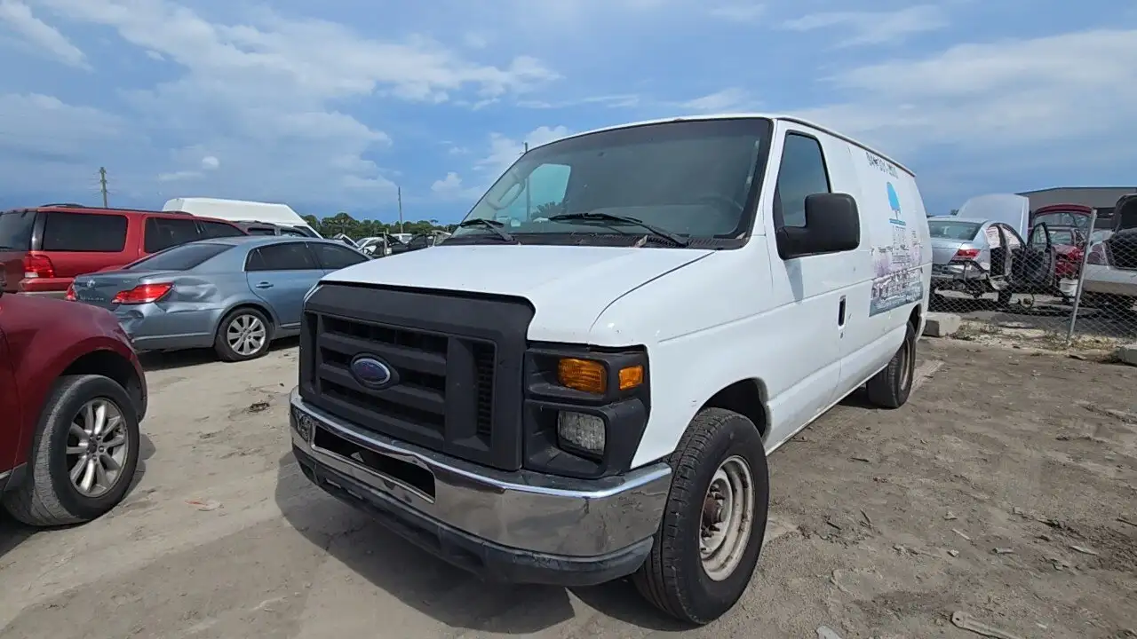 Photo of 2011 Ford E-150