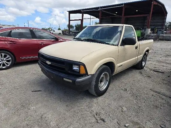Photo of 1996 Chevrolet S10