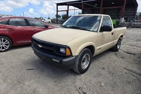 Photo of 1996 Chevrolet S10