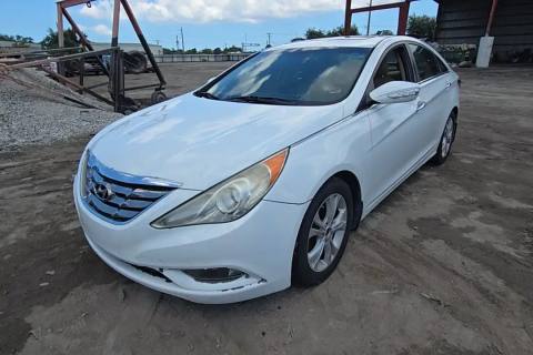 Photo of 2011 Hyundai Sonata