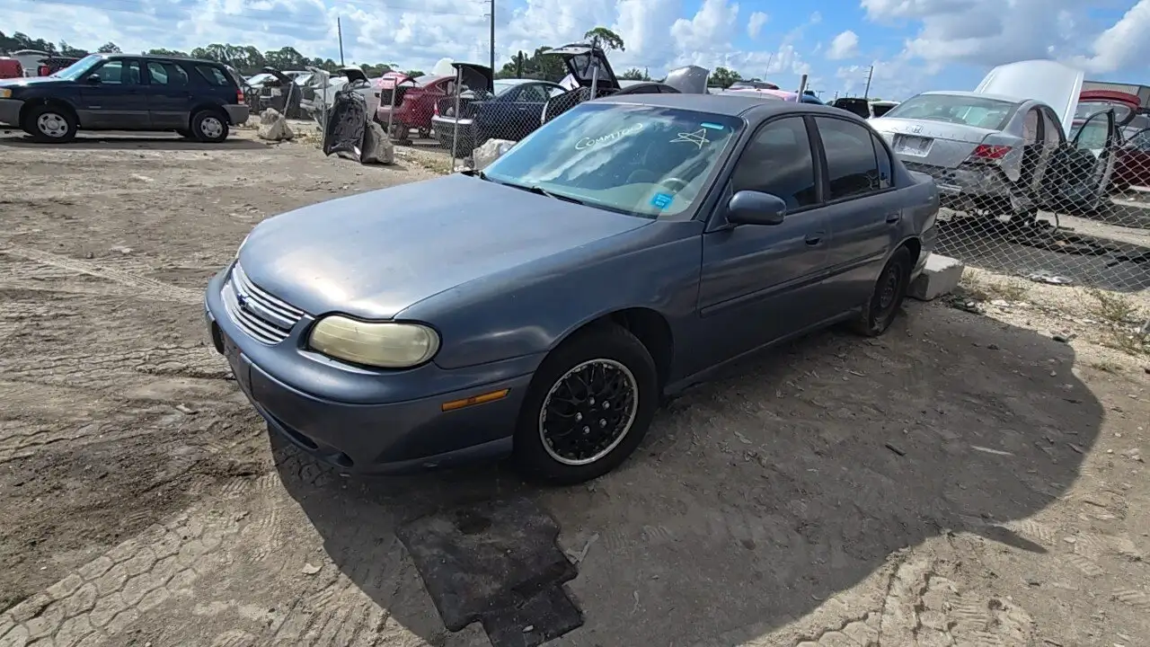 Photo of 2004 Chevrolet Classic