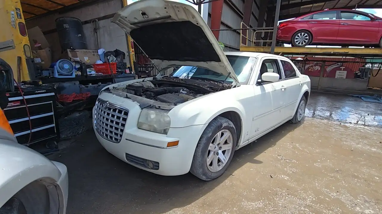 Photo of 2006 Chrysler 300