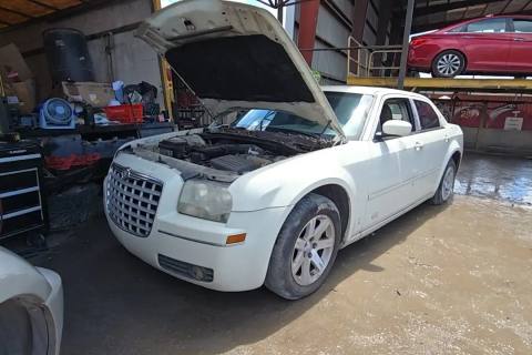 Photo of 2006 Chrysler 300