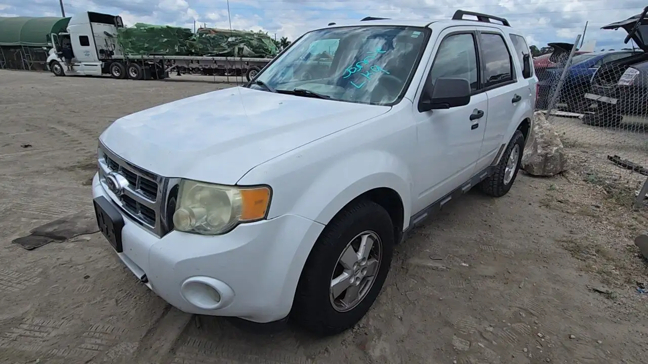 Photo of 2011 Ford Escape