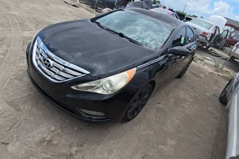 Photo of 2011 Hyundai Sonata