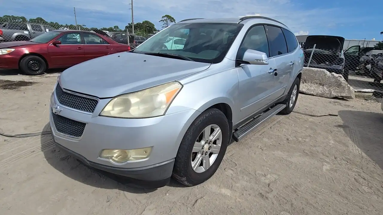 Photo of 2011 Chevrolet Traverse