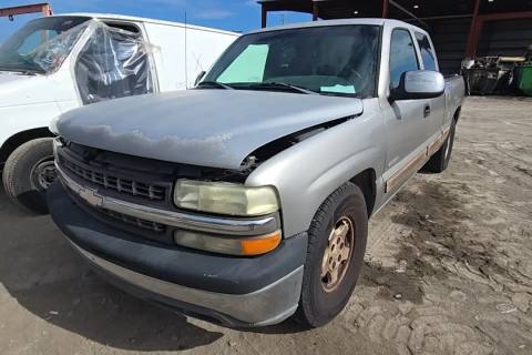 Photo of 2000 Chevrolet Silverado 1500