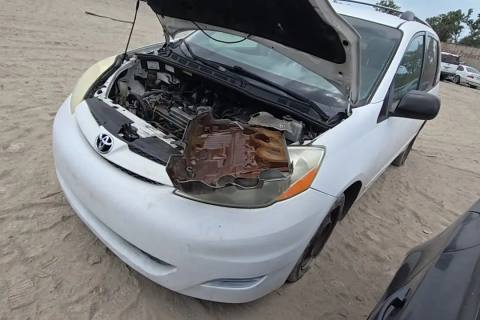 Photo of 2008 Toyota Sienna