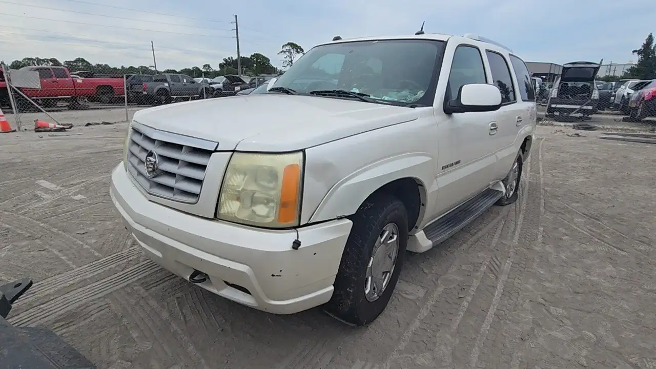 Photo of 2004 Cadillac Escalade