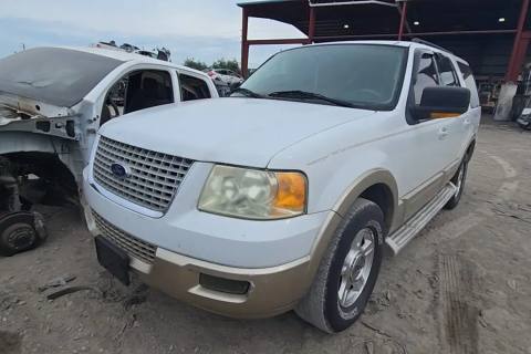 Photo of 2006 Ford Expedition