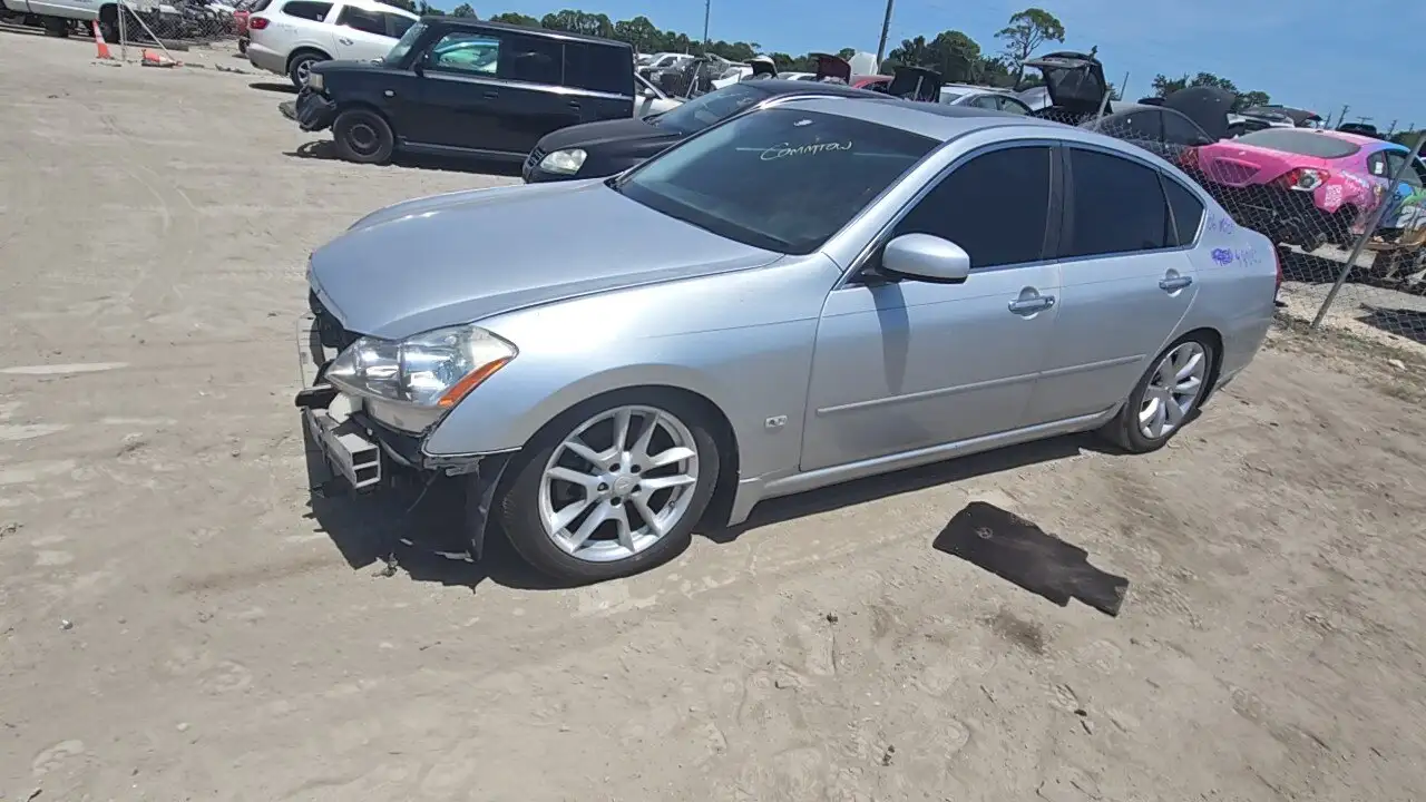 Photo of 2006 Infiniti M35