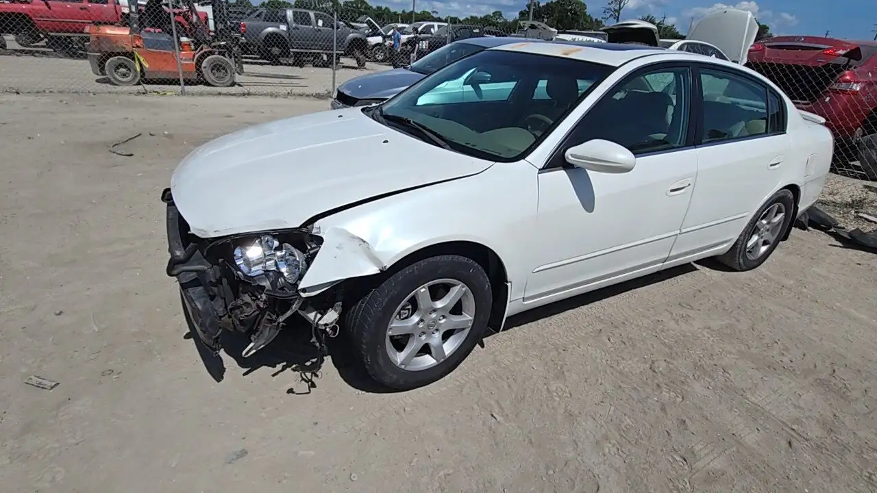 Photo of 2006 Nissan Altima