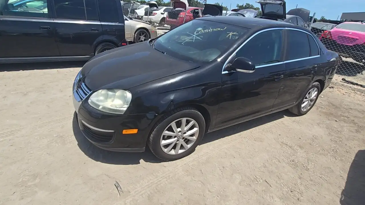 Photo of 2010 Volkswagen Jetta