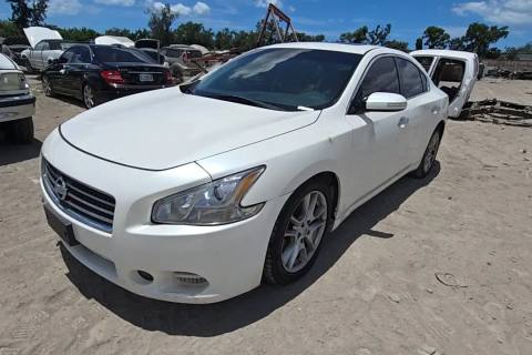 Photo of 2010 Nissan Maxima