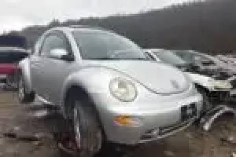 Photo of 2001 Volkswagen New Beetle