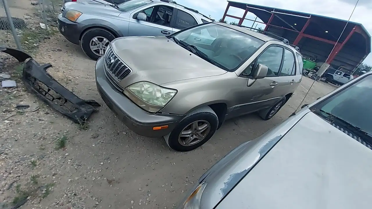 Photo of 2002 Lexus Rx300