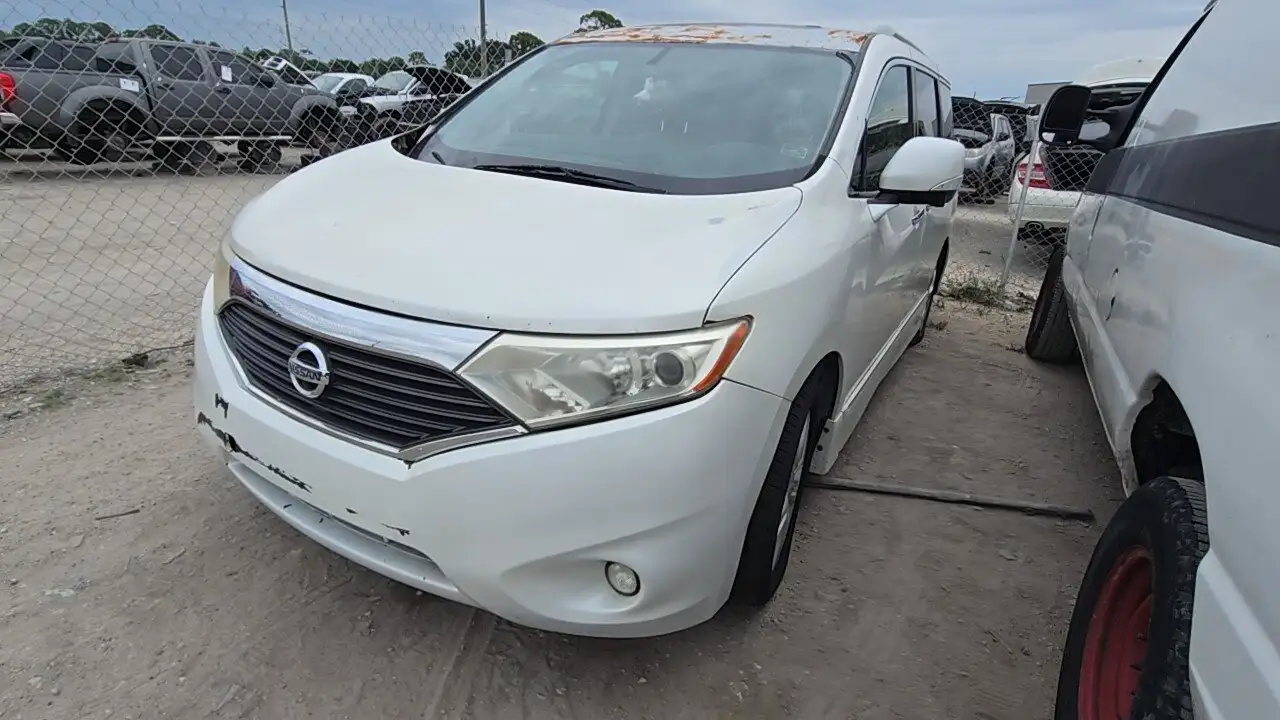 Photo of 2013 Nissan Quest