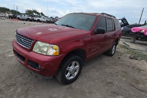 Photo of 2005 Ford Explorer