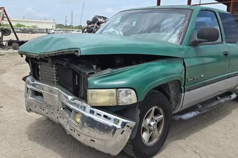 Photo of 1999 Dodge Ram 1500