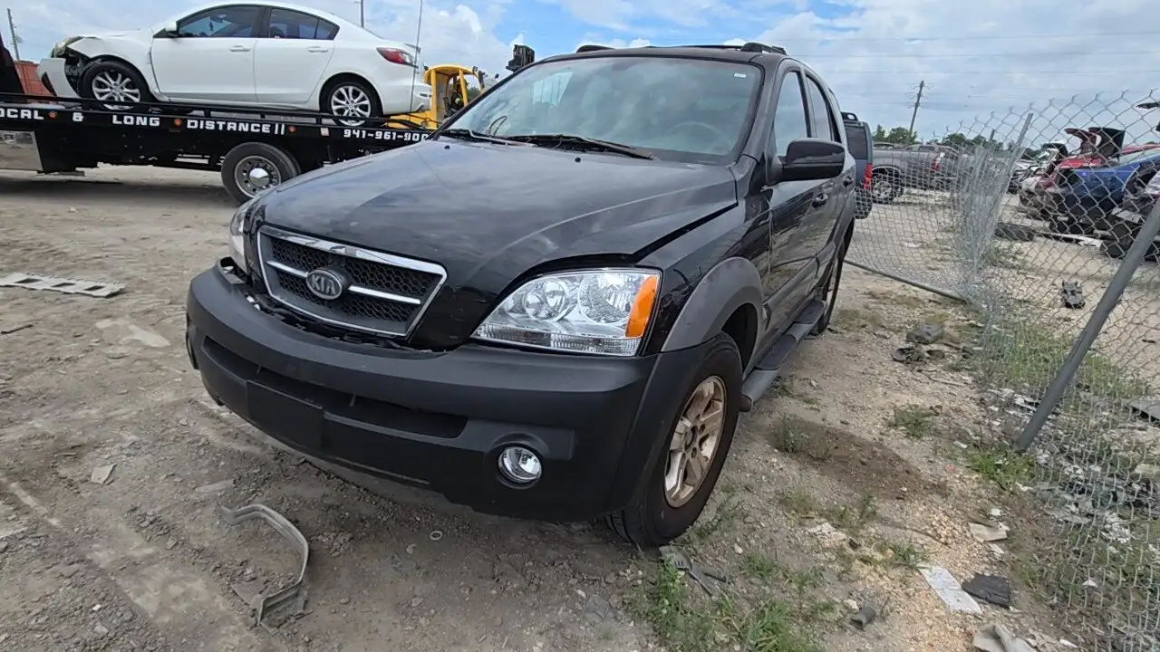 Photo of 2004 Kia Sorento